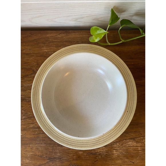 Discontinued Mikasa Stone Ridge White Pine 10” Serving Bowl - Picture 2 of 6